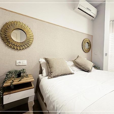 Fira Gran Via II Apartment Оспиталет де Лобрегат Екстериор снимка