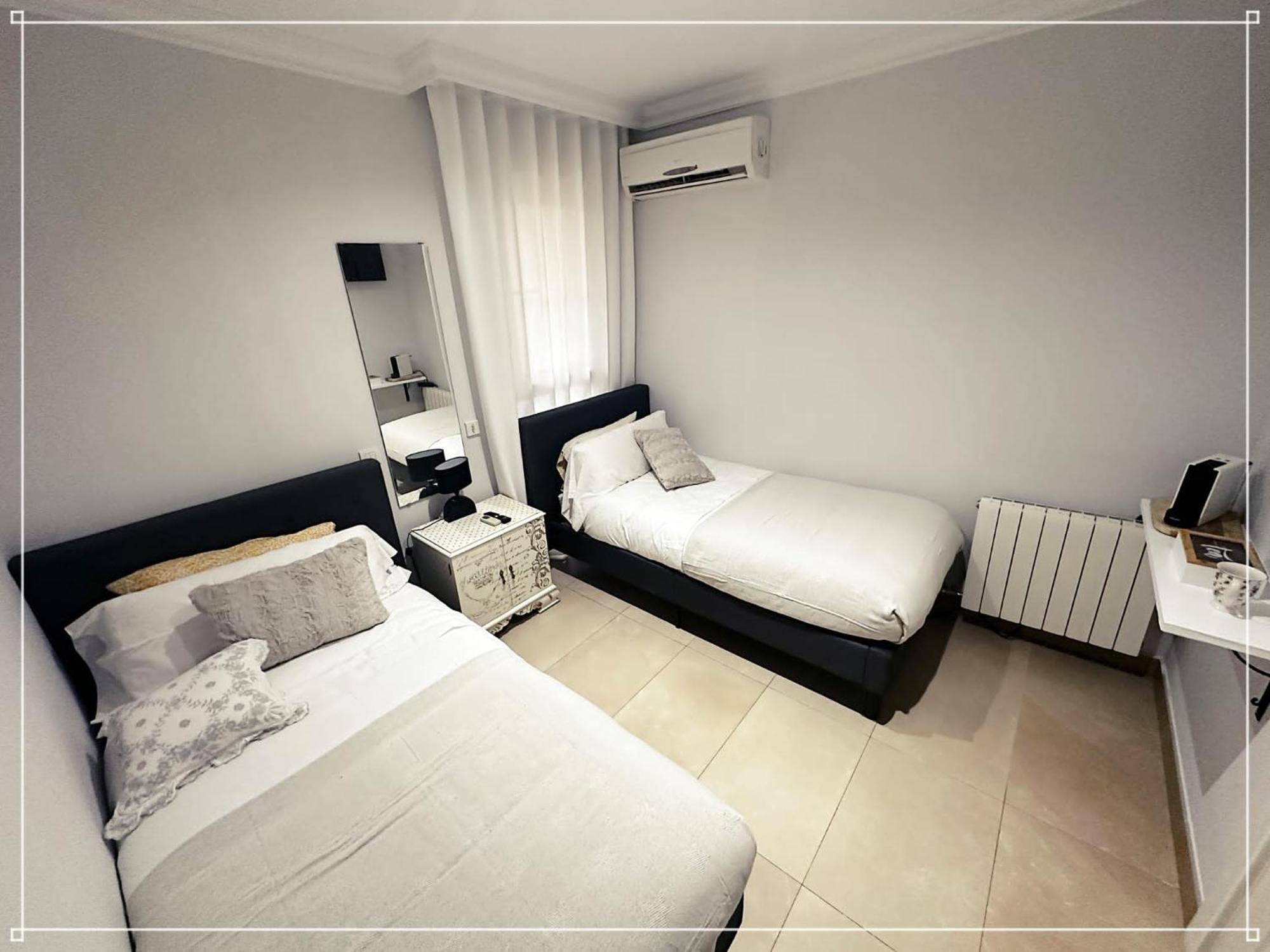 Fira Gran Via II Apartment Оспиталет де Лобрегат Екстериор снимка